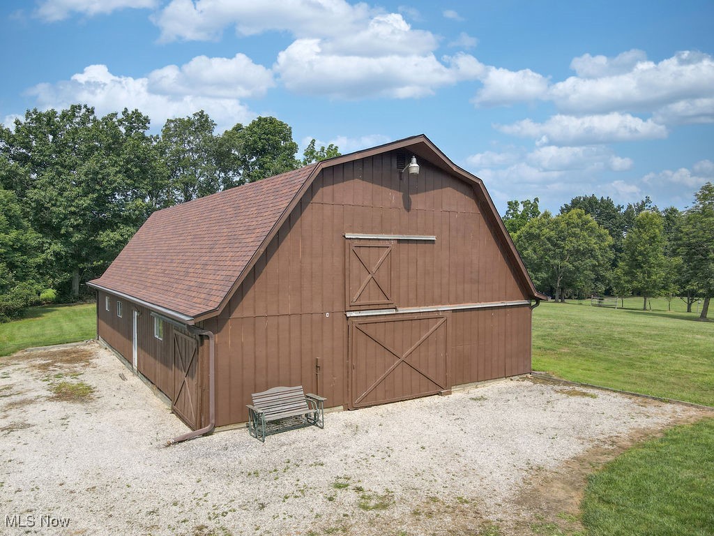 Kent, Ohio 44240, United States, 4 Bedrooms Bedrooms, ,4 BathroomsBathrooms,Residential,Active,187214