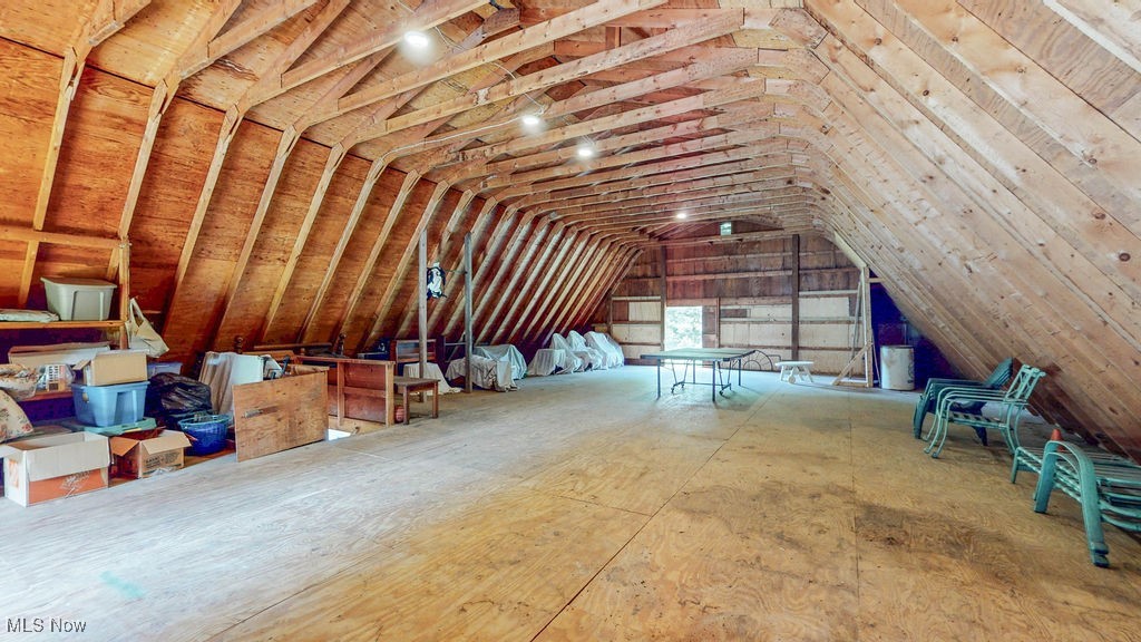 Kent, Ohio 44240, United States, 4 Bedrooms Bedrooms, ,4 BathroomsBathrooms,Residential,Active,187214