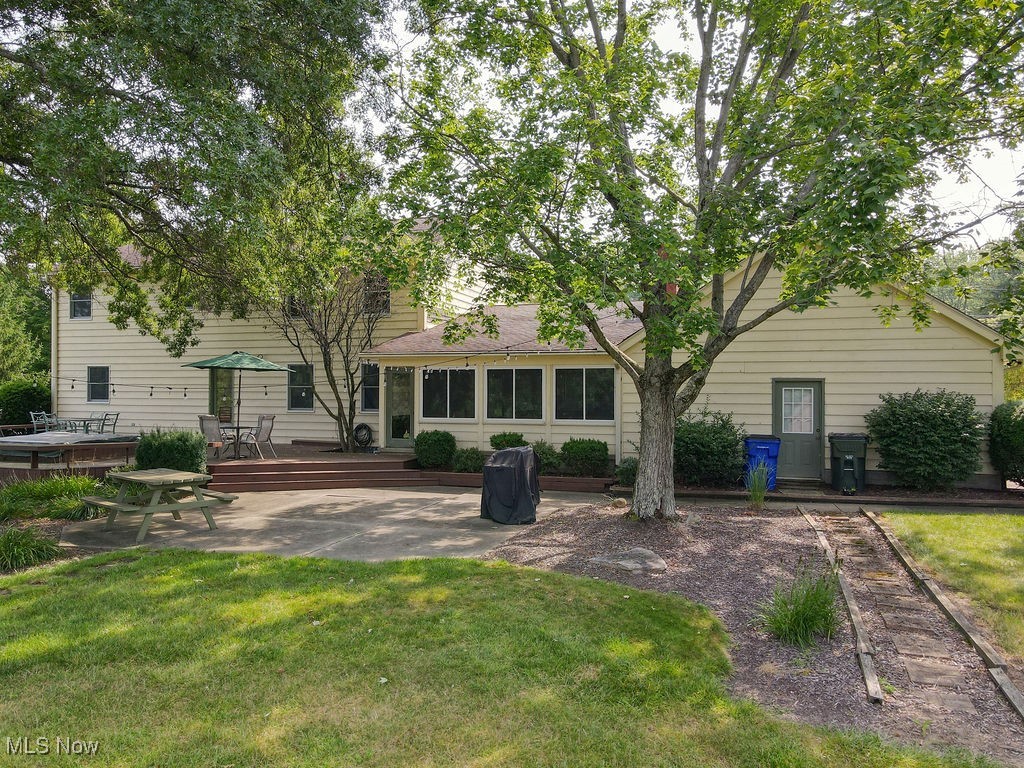 Kent, Ohio 44240, United States, 4 Bedrooms Bedrooms, ,4 BathroomsBathrooms,Residential,Active,187214