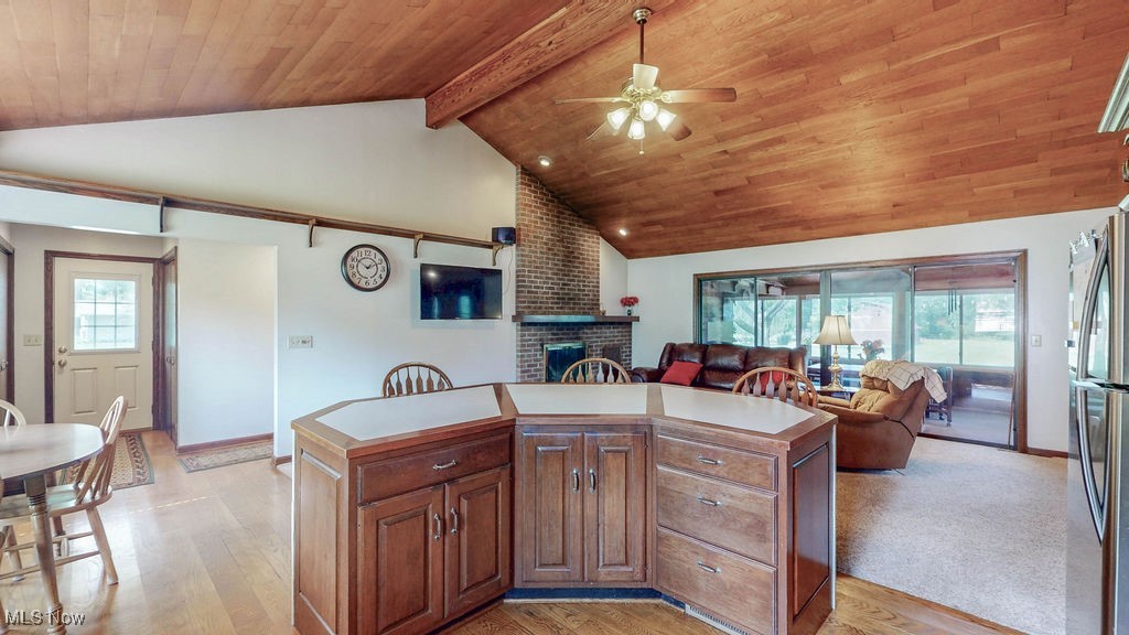 Kent, Ohio 44240, United States, 4 Bedrooms Bedrooms, ,4 BathroomsBathrooms,Residential,Active,187214