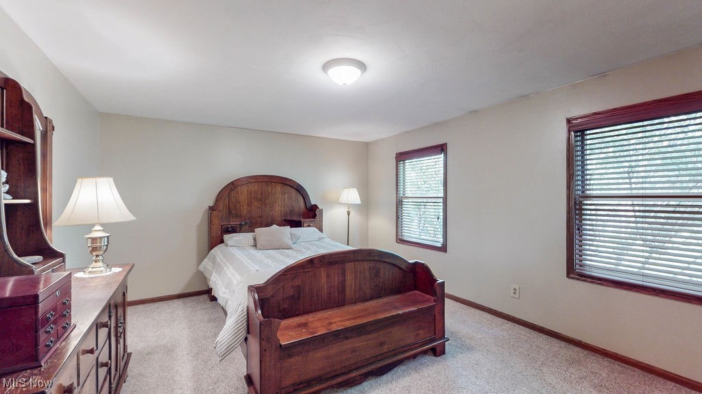 Kent, Ohio 44240, United States, 4 Bedrooms Bedrooms, ,4 BathroomsBathrooms,Residential,Active,187214