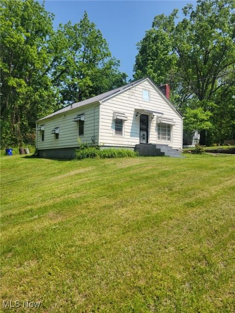 6579 Henderson Street Ravenna OH 44266