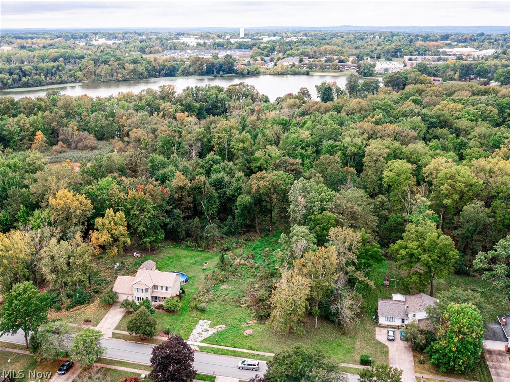 Wyoga Lake Park - Land