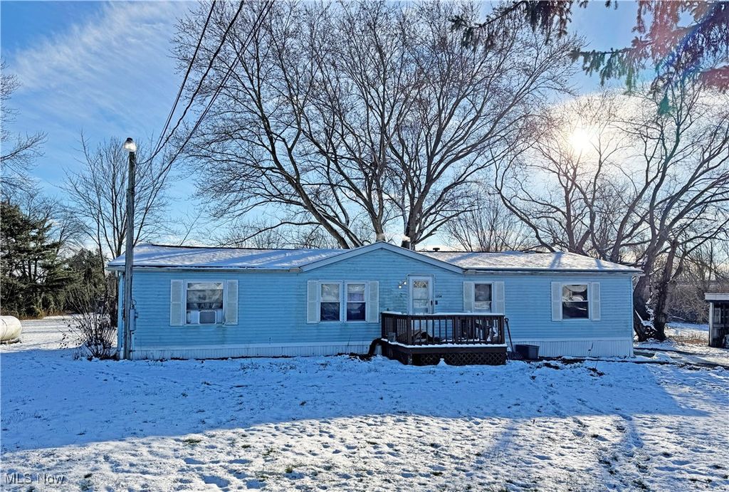 Photo of 13154 Sinclair Street SW, Massillon, OH 44647 (MLS # 5175765)