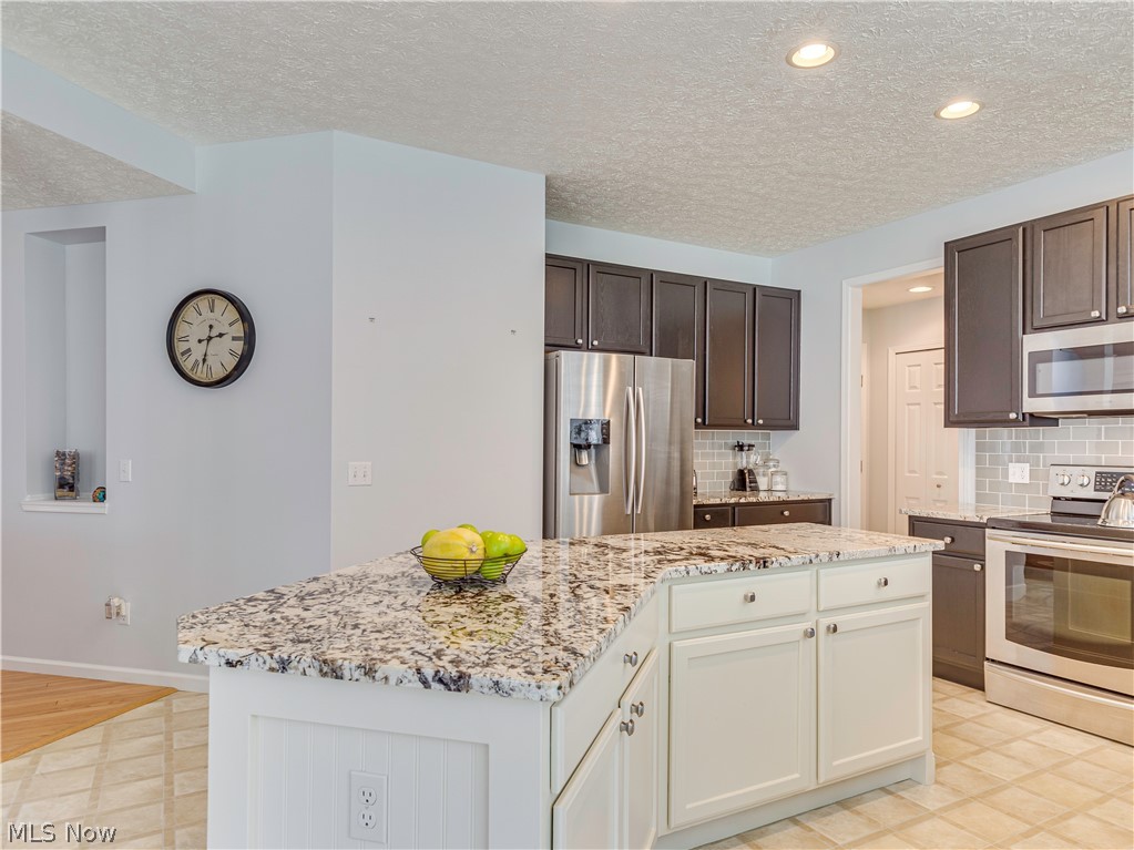 Highland Crk Ph 01 - Residential