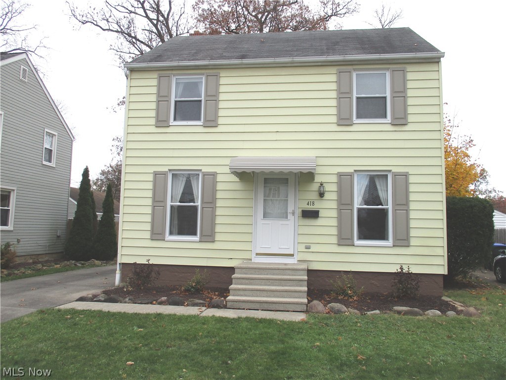 Updated and move in ready Colonial in Excellent neighborhood...New Stainless Steel Appliances in the Kitchen...This home includes Central Air, Deck, Fenced backyard and a very nice 2.5 car garage with opener & workshop area...Great Home...