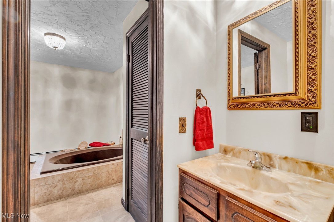 11501 Stafford Road, Chagrin Falls, Ohio image 25