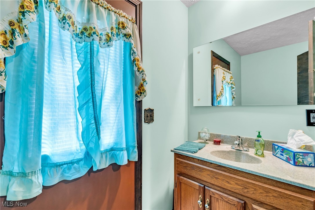 11501 Stafford Road, Chagrin Falls, Ohio image 13