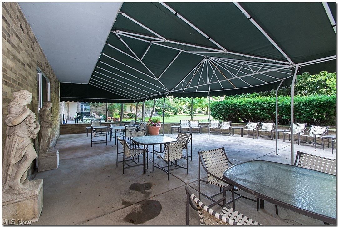 Acacia On The Green - Residential