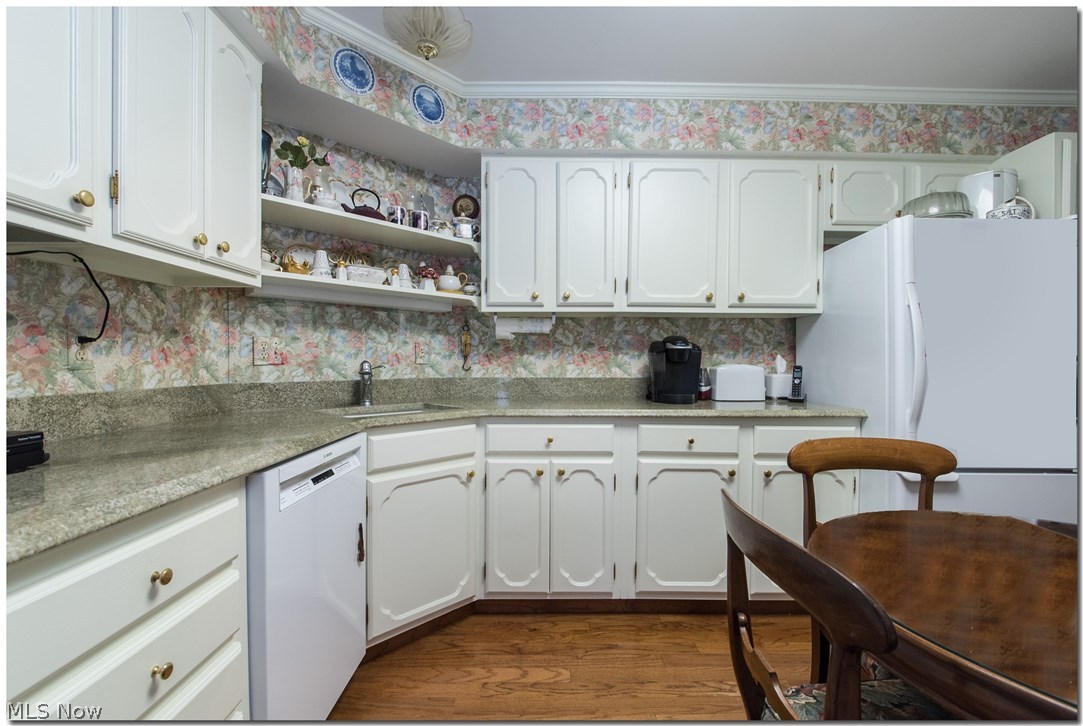 Acacia On The Green - Residential