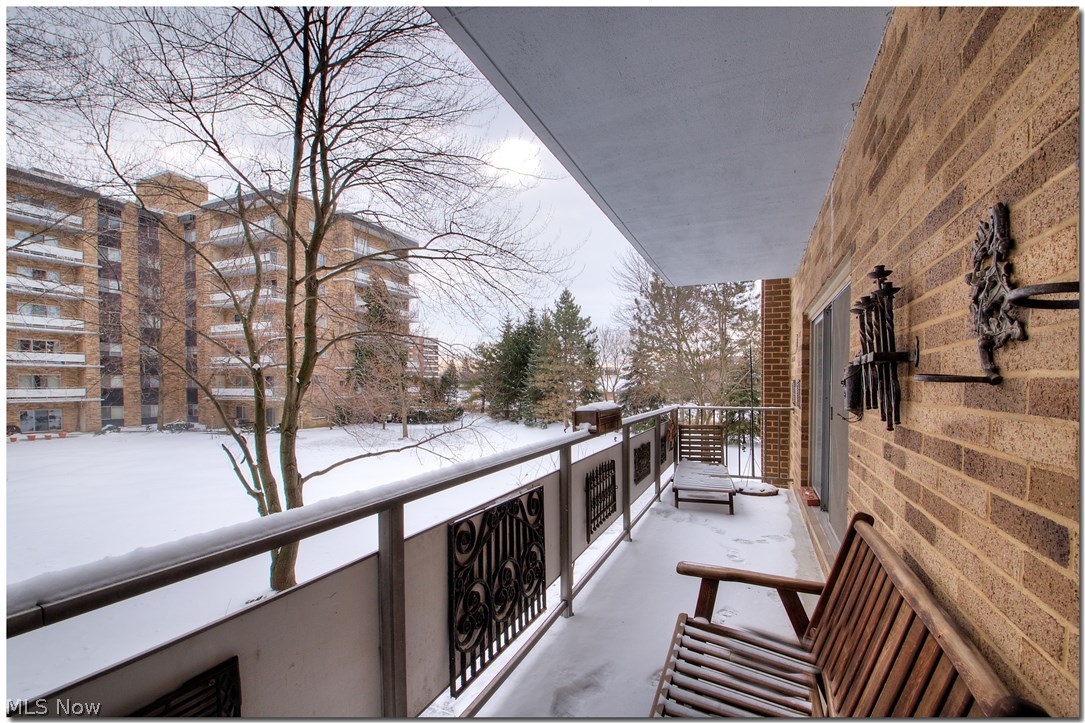 Acacia On The Green - Residential