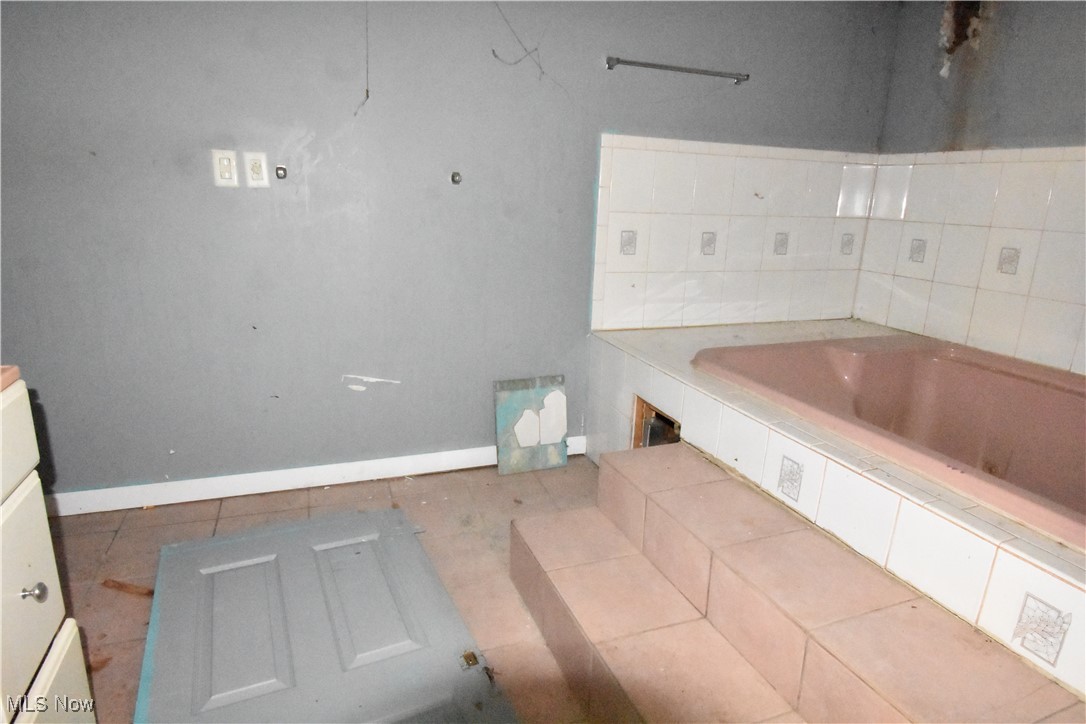 Humphrey & Hall - Residential