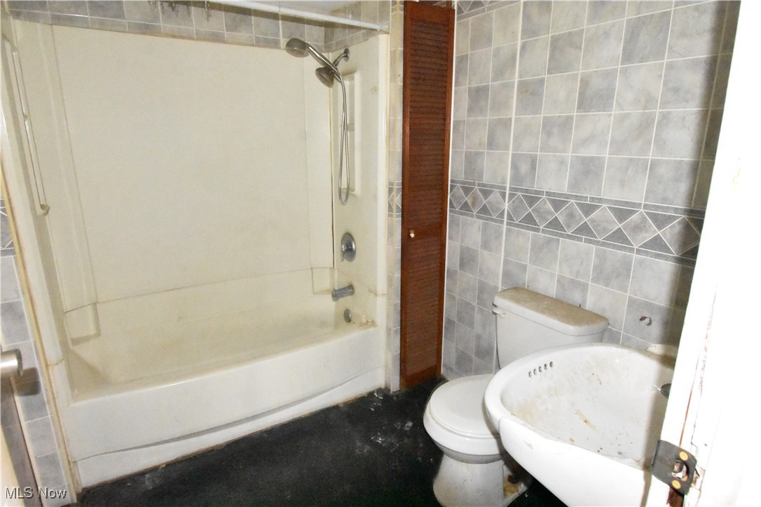 Humphrey & Hall - Residential