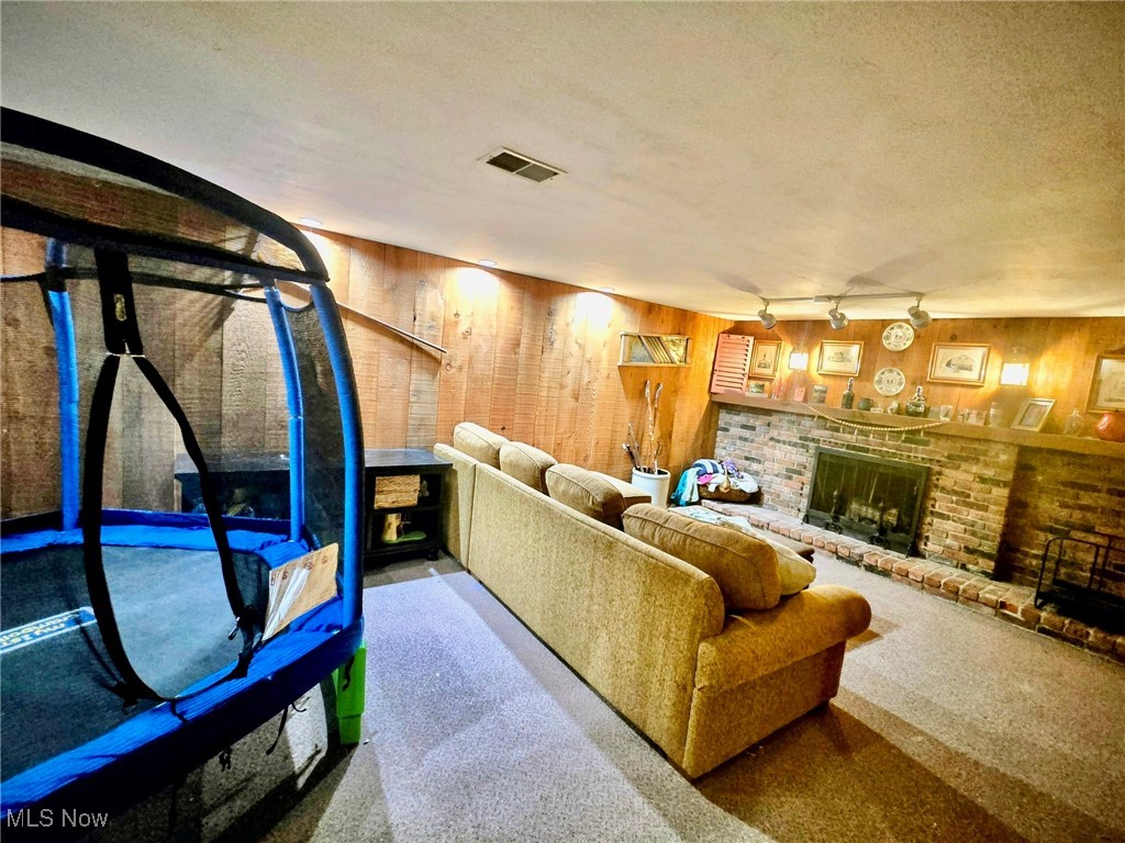 Village/Twinsburg - Residential