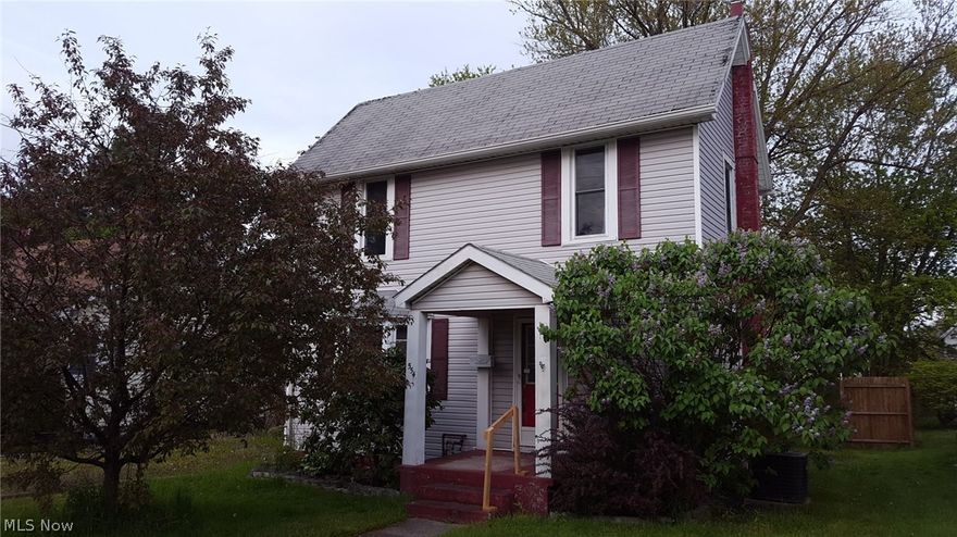 Great 2 bedroom, 1 bath home with a porch and great fenced yard.  Property is HUD owned and is being sold in its "as-is" condition. It is FHA "IE" which means it can be FHA financed (Insured with Escrow). Please visit SageAcq and HudHomeStore websites for more info and property disclosure data (like LBP, PCR, Radon, Mold, etc)!