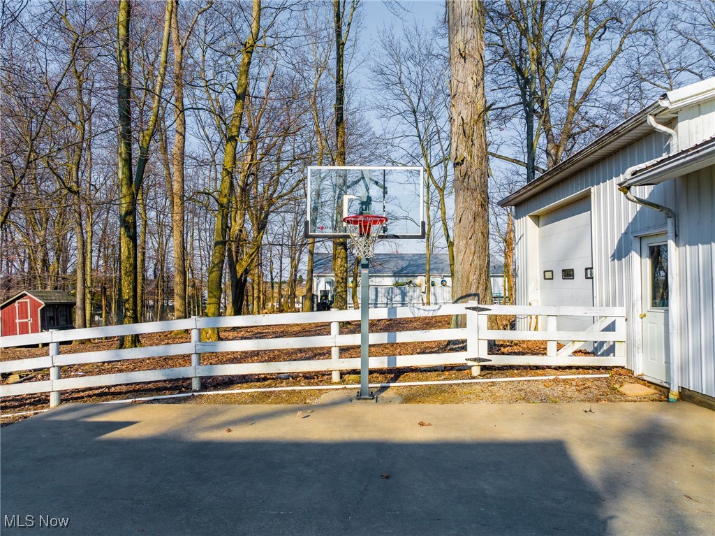 8444 Township Road 652, Millersburg, Ohio image 37