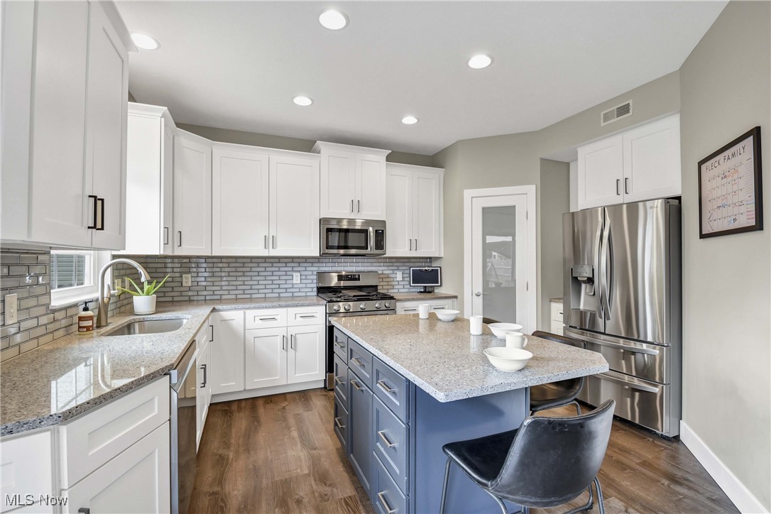 32017 Cottonwood Crest