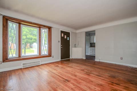 Tiny photo for 262 E 323rd Street, Willowick, OH 44095 (MLS # 5221085)