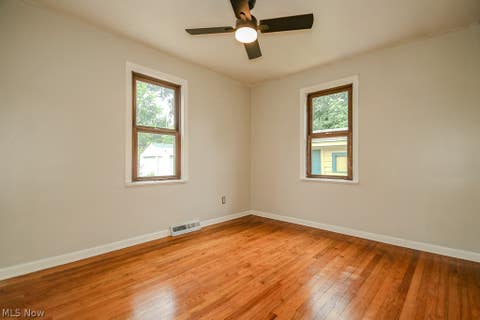 Tiny photo for 262 E 323rd Street, Willowick, OH 44095 (MLS # 5221085)