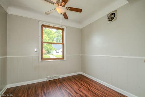 Tiny photo for 262 E 323rd Street, Willowick, OH 44095 (MLS # 5221085)