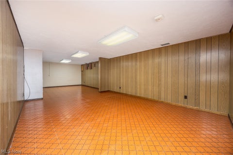 Tiny photo for 942 Pine Street, Belpre, OH 45714 (MLS # 5239359)