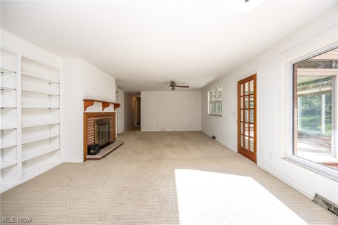 Tiny photo for 942 Pine Street, Belpre, OH 45714 (MLS # 5239359)