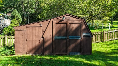 Tiny photo for 942 Pine Street, Belpre, OH 45714 (MLS # 5239359)