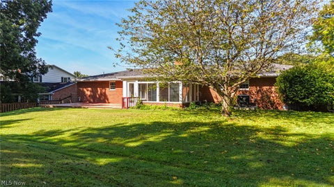 Tiny photo for 942 Pine Street, Belpre, OH 45714 (MLS # 5239359)