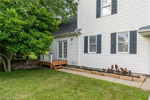 Tiny photo for 7160 Strausser Street NW, North Canton, OH 44720 (MLS # 5221886)