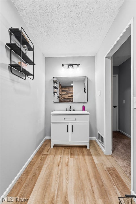 Tiny photo for 7160 Strausser Street NW, North Canton, OH 44720 (MLS # 5221886)