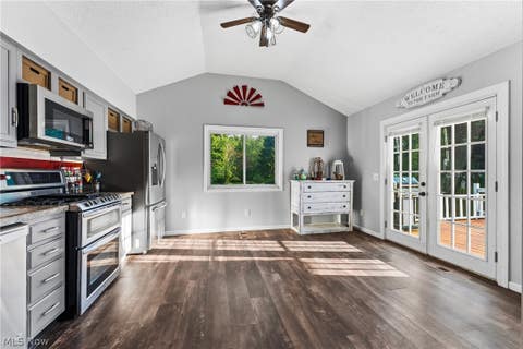 Tiny photo for 7160 Strausser Street NW, North Canton, OH 44720 (MLS # 5221886)