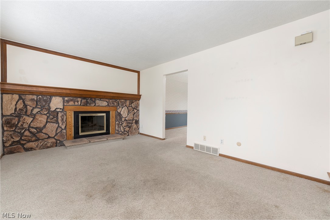 Pleasant Woods Condo - Residential