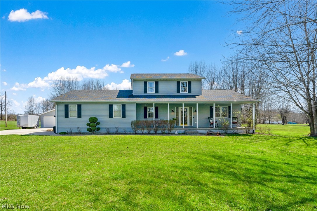 Robert & Eugenia Missik 01 - Residential