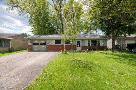 Homes For Sale - 4463 Nantucket Drive<br/> Mahoning County, Youngstown, OH 44515