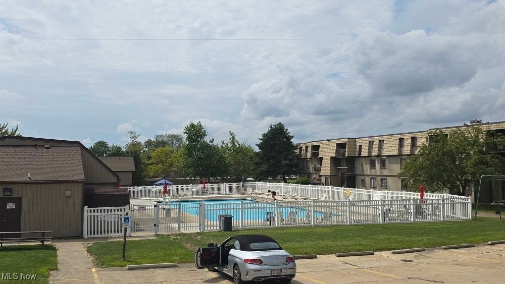 Sunrise Cove Condo - Residential