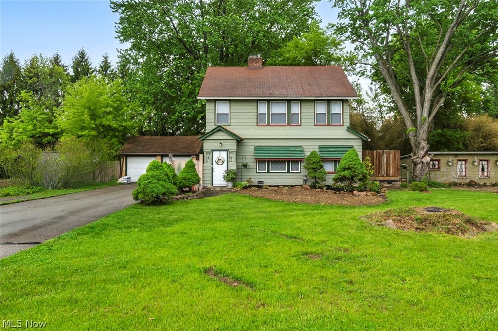 Photo of 33852 Center Ridge Road, North Ridgeville, OH 44039 (MLS # 5209834)