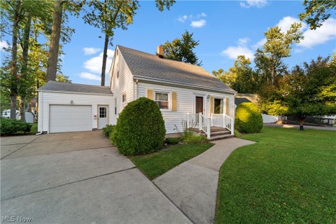 Photo for 293 Bellaire Road