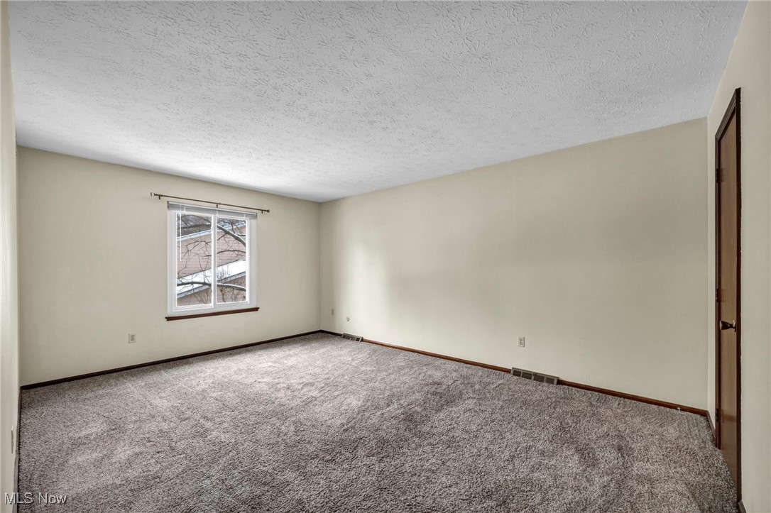 Fox Rest Condo - Residential