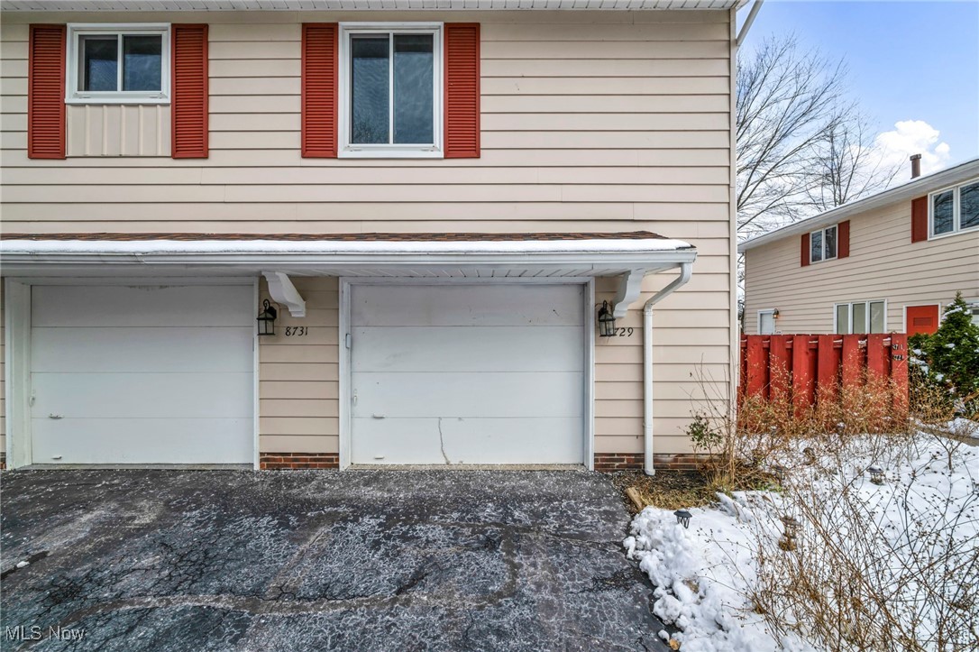 Fox Rest Condo - Residential