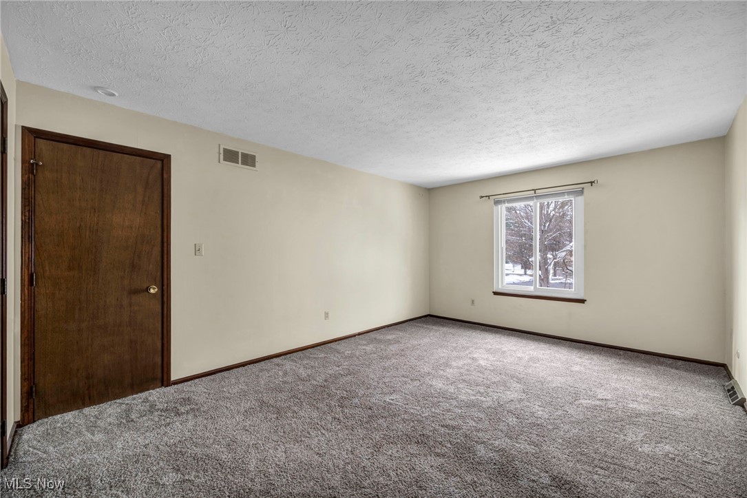 Fox Rest Condo - Residential