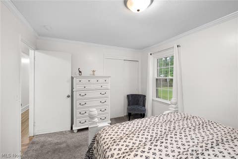 Tiny photo for 335 Vassar Avenue, Elyria, OH 44035 (MLS # 5238226)