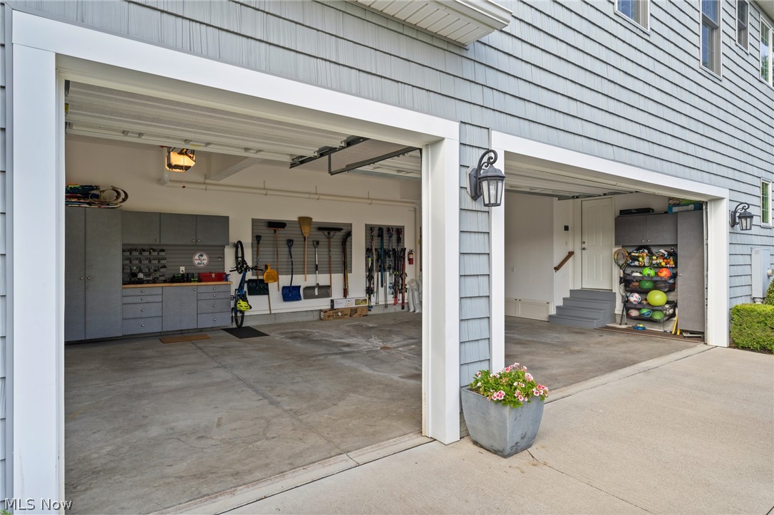 Country Club Estates - Residential