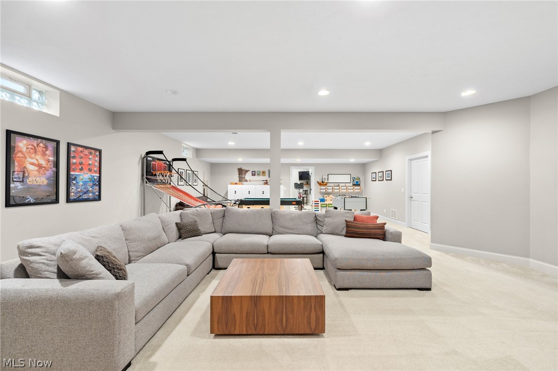 Country Club Estates - Residential