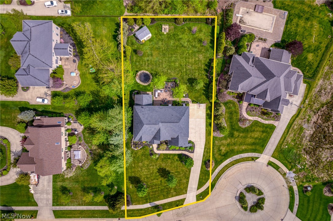 Country Club Estates - Residential