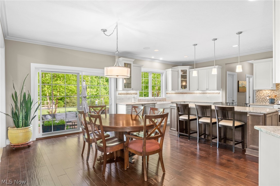 Country Club Estates - Residential