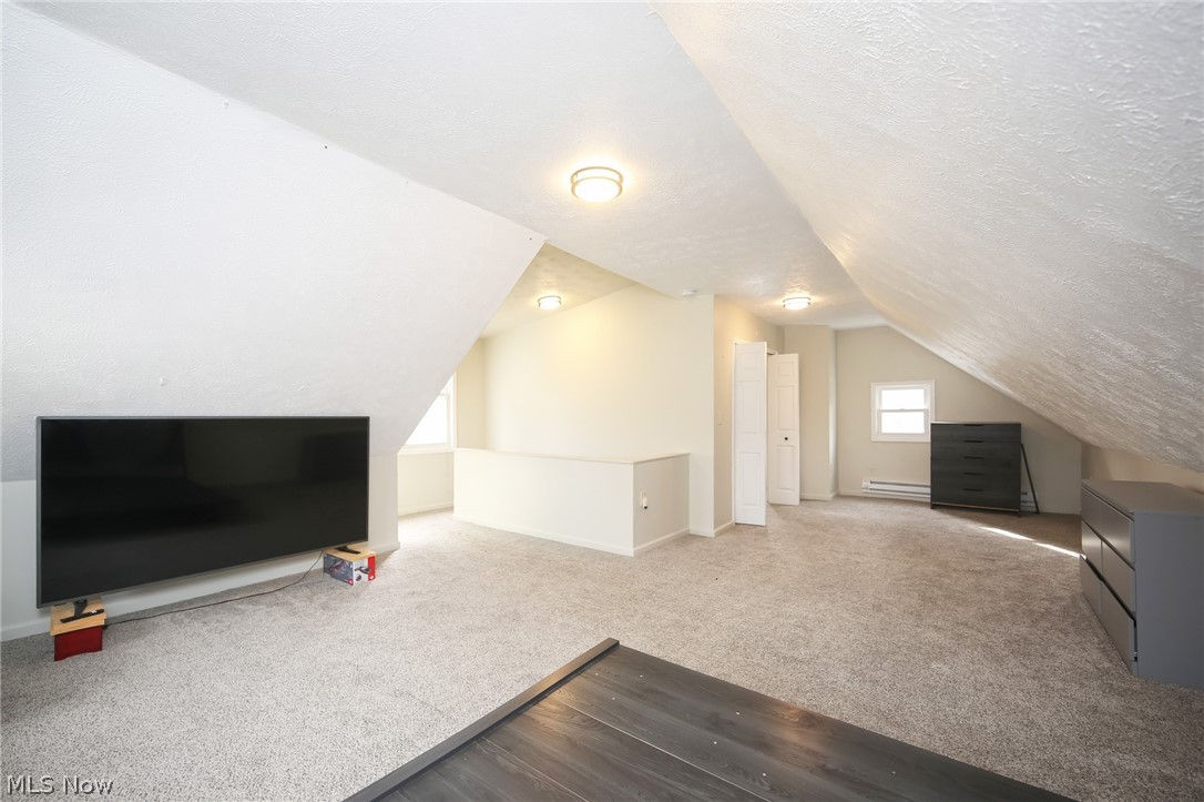 Laur M Stewarts - Residential