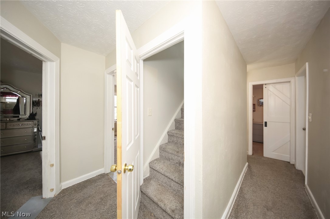 Laur M Stewarts - Residential