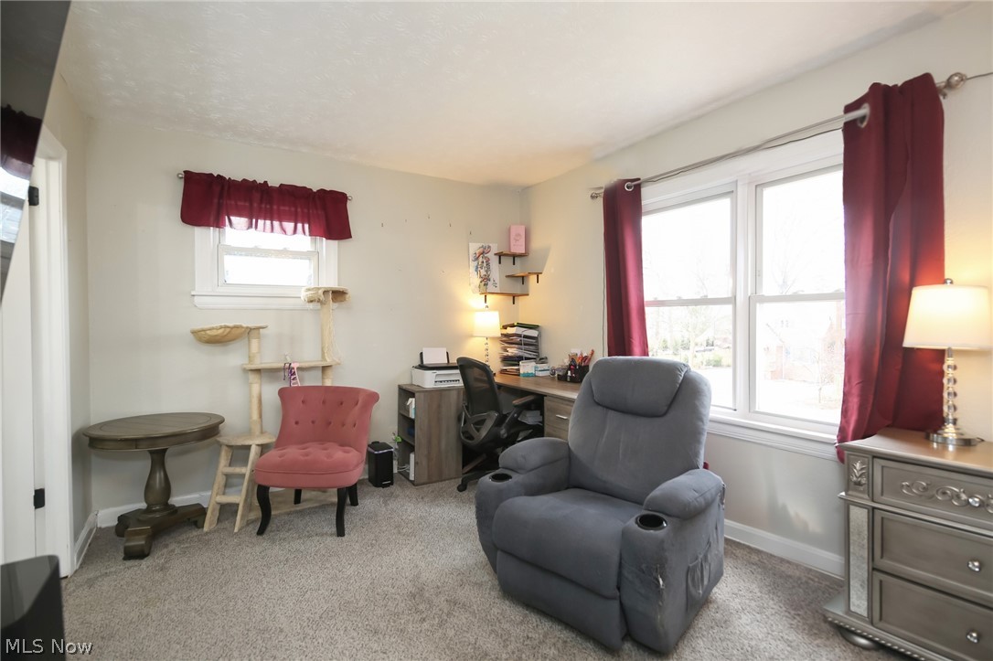 Laur M Stewarts - Residential