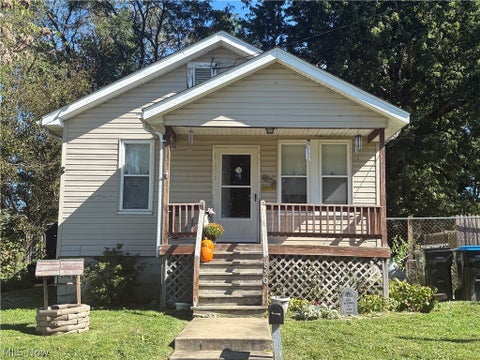 Homes For Sale - 850 Cabot Drive<br/> Zanesville, OH 43701