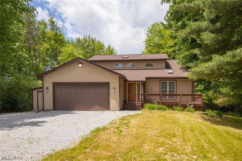 Homes For Rent - 9338 Liberty Road<br/> Twinsburg, OH 44087